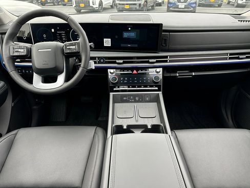 Certified 2025 Hyundai Santa Fe Limited AWD/4WD image 27