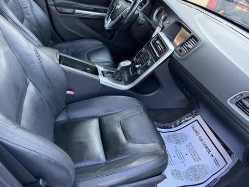 Used 2013 Volvo S60 T5 AWD/4WD image 21