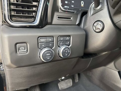 Used 2023 GMC Sierra 1500 Denali image 39