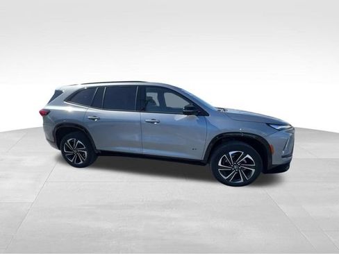 Certified 2025 Buick Enclave Sport Touring FWD image 10