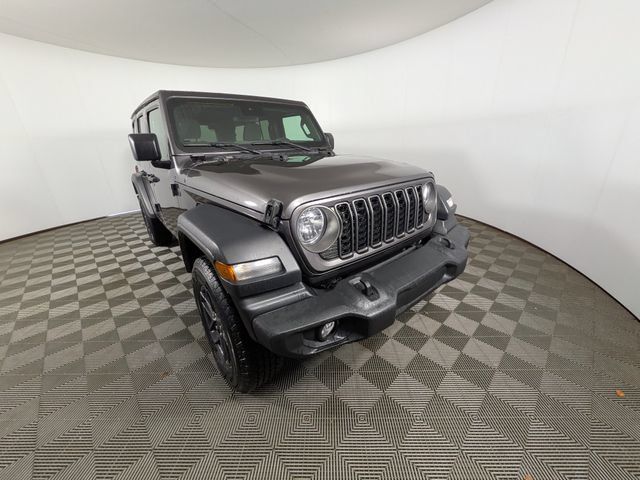 Used 2024 Jeep Wrangler Unlimited Sport AWD/4WD image 28