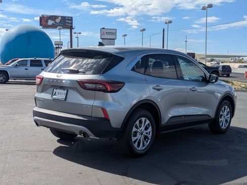 Used 2023 Ford Escape Active w/ Tech Pack #1 image 3