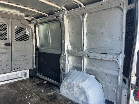 Used 2017 RAM ProMaster 1500 image 32