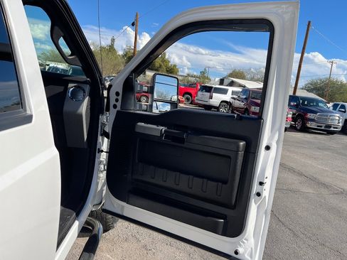 Used 2016 Ford F350 Lariat w/ Lariat Ultimate Package image 39