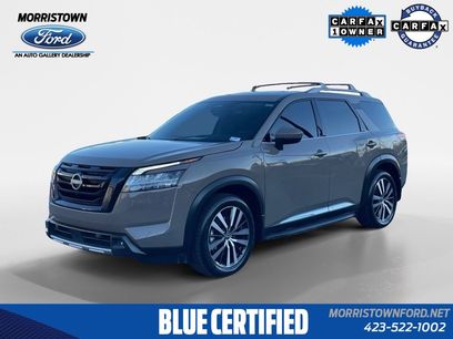 Used 2024 Nissan Pathfinder Platinum w/ Lighting Package (N93)