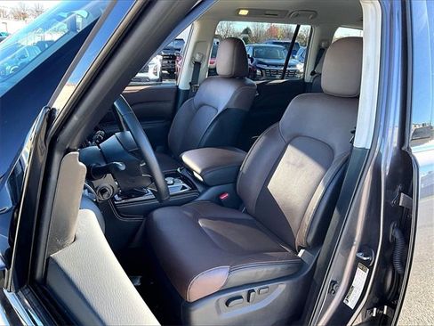 Used 2024 INFINITI QX80 Premium Select w/ Cargo Package image 10