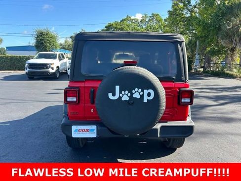 Used 2018 Jeep Wrangler Sport AWD/4WD image 5