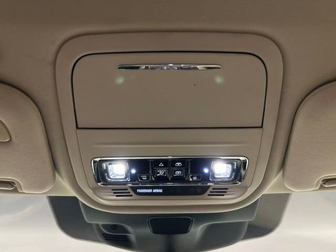 Used 2020 Lincoln Aviator Reserve w/ Equipment Group 202A image 36