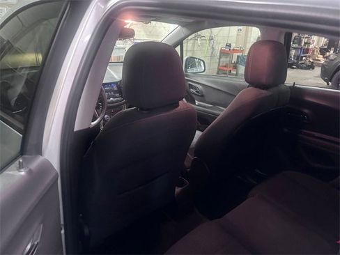 Used 2020 Chevrolet Trax LS w/ Tint and Cruise Package image 22