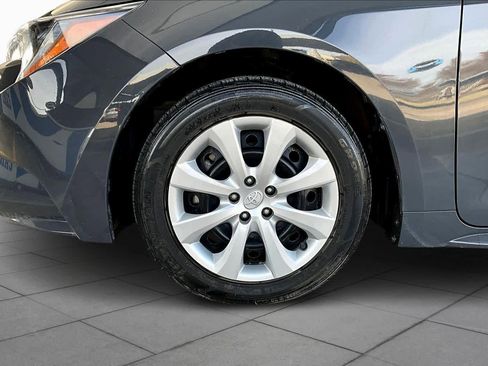 Used 2023 Toyota Corolla LE image 10