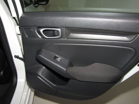 Certified 2023 Honda Civic LX image 18