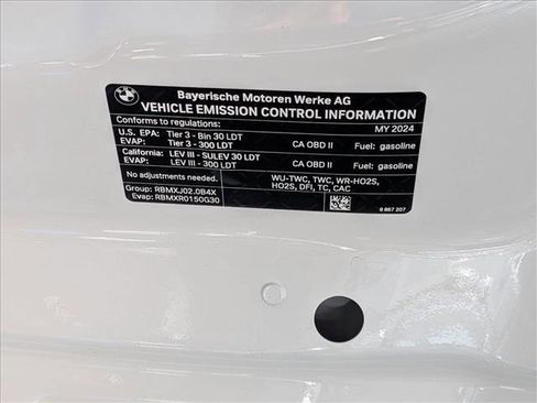 Certified 2024 BMW X3 xDrive30i w/ Premium Package image 28