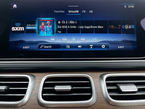 Certified 2025 Mercedes-Benz GLS 450 4MATIC image 33