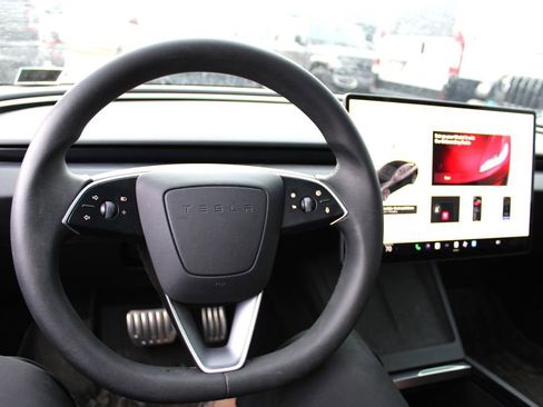 Used 2024 Tesla Model 3 Performance image 3