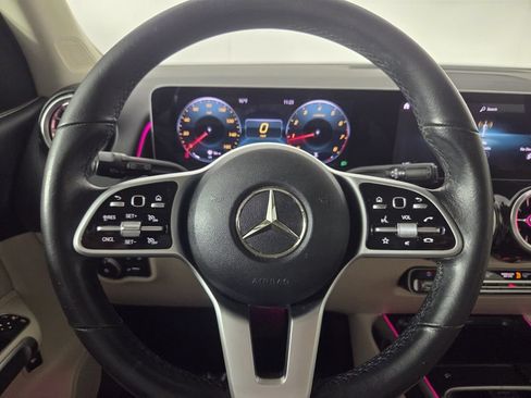 Used 2020 Mercedes-Benz GLB 250 image 15