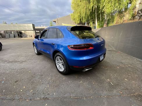 Used 2018 Porsche Macan AWD/4WD image 4