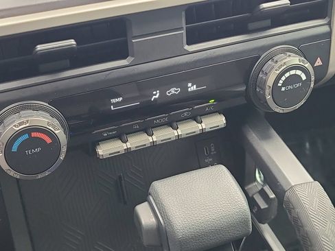 Used 2024 Toyota Tacoma SR5 RWD image 11