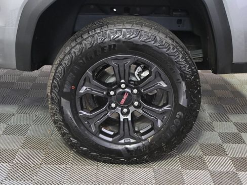 Used 2025 GMC Canyon Elevation w/ Convenience Package AWD/4WD image 19