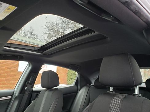 Used 2020 Honda Civic EX image 10