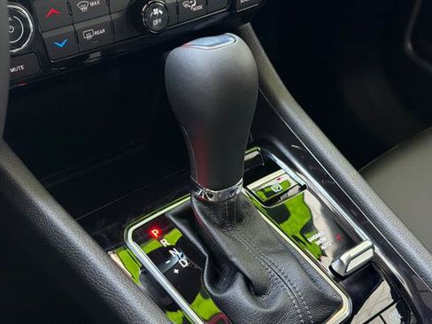 New 2026 Jeep Compass Latitude AWD/4WD image 16