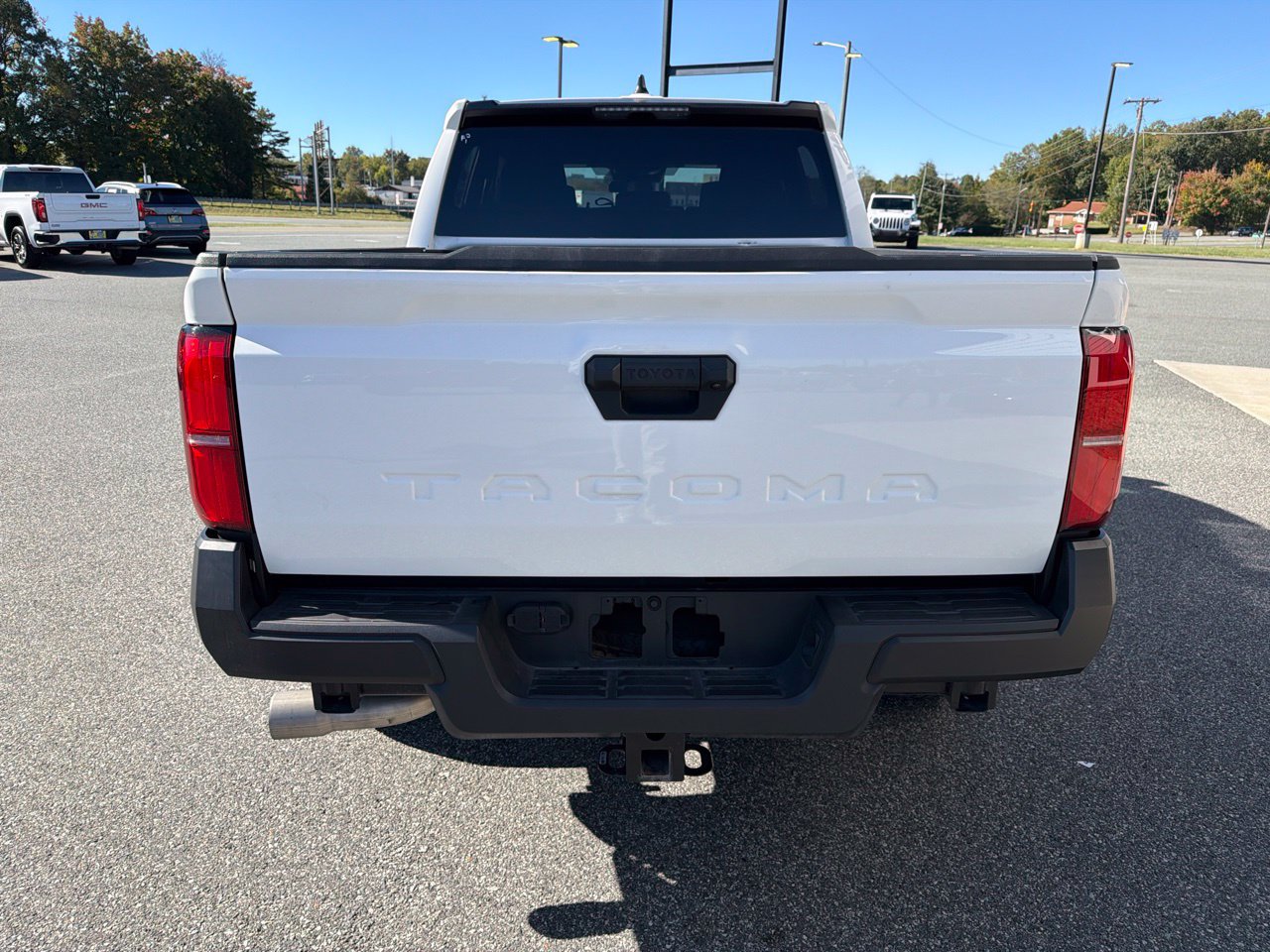 Used 2025 Toyota Tacoma SR RWD image 8
