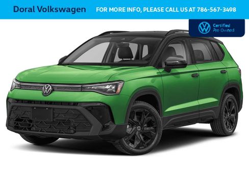 Used 2025 Volkswagen Taos SE AWD/4WD image 1