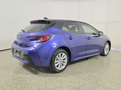 Used 2025 Toyota Corolla SE FWD image 5