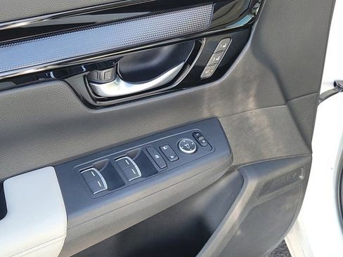 Used 2025 Honda CR-V EX-L image 19