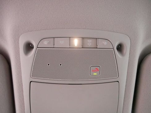 Certified 2024 Nissan Leaf SV Plus image 34