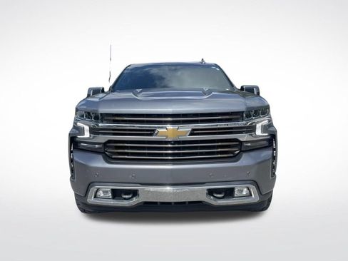 Used 2022 Chevrolet Silverado 1500 High Country w/ Technology Package AWD/4WD image 3