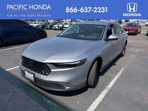 Used 2023 Honda Accord EX image 1