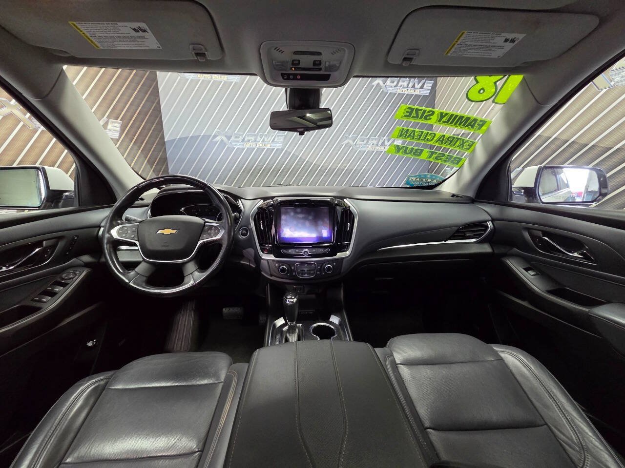 Used 2018 Chevrolet Traverse Premier w/ Driver Confidence II Package FWD image 20