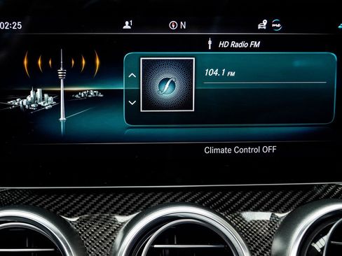 Used 2020 Mercedes-Benz C 63 AMG S w/ Multimedia Package image 23