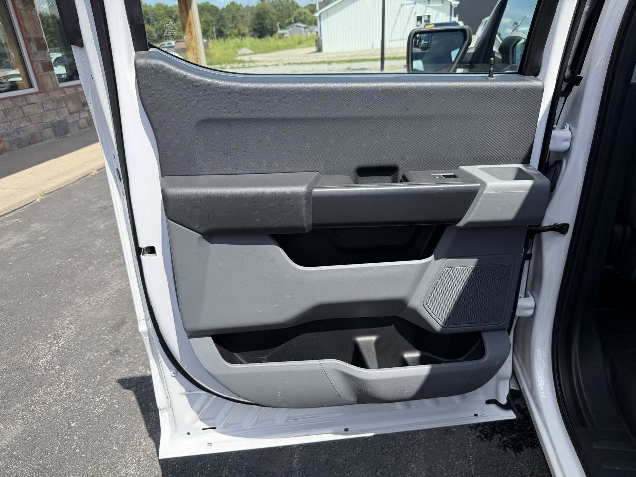 Used 2021 Ford F150 XL w/ XL Chrome Appearance Package RWD image 16