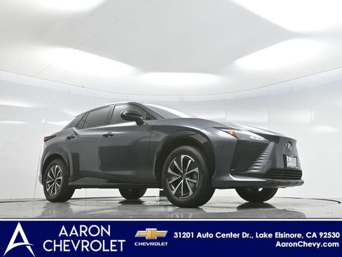Used 2024 Lexus RZ 300e Premium image 2