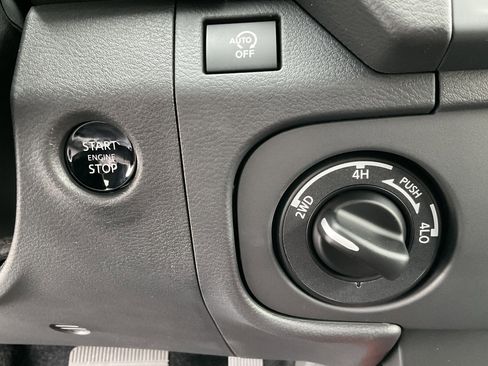 Used 2026 Nissan Frontier PRO-4X w/ Pro-4x Convenience Package image 31