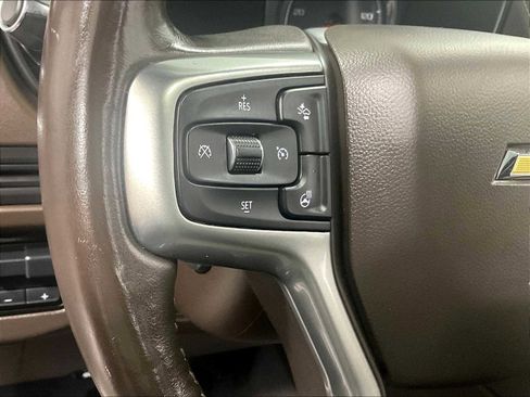 Used 2021 Chevrolet Tahoe LT w/ LT Signature Package image 24