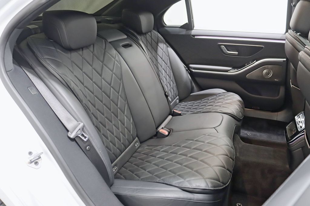 Used 2021 Mercedes-Benz S 580 4MATIC Sedan image 32