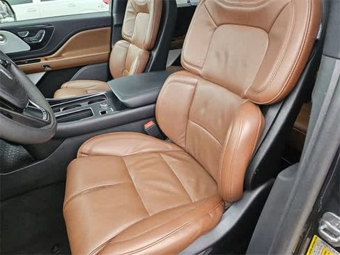 Used 2024 Lincoln Aviator Reserve w/ Equipment Group 201A image 14
