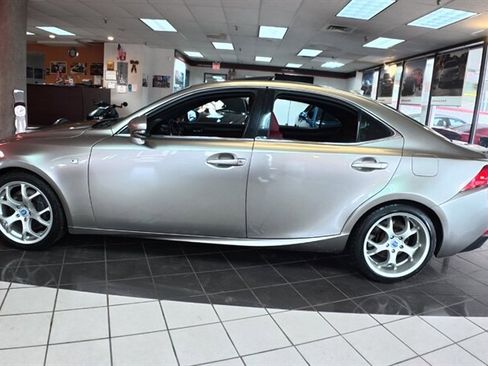 Used 2015 Lexus IS 350 image 2