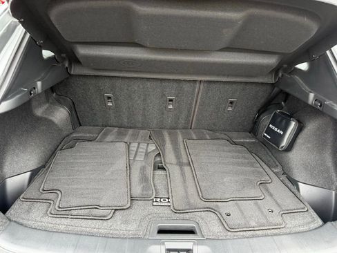 Used 2022 Nissan Rogue Sport SL image 18