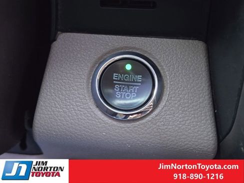 Used 2019 Ford F150 Limited AWD/4WD image 22