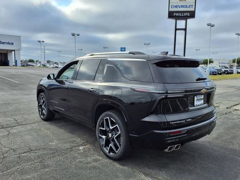 New 2025 Chevrolet Traverse High Country w/ LPO, Floor Liner Package image 6