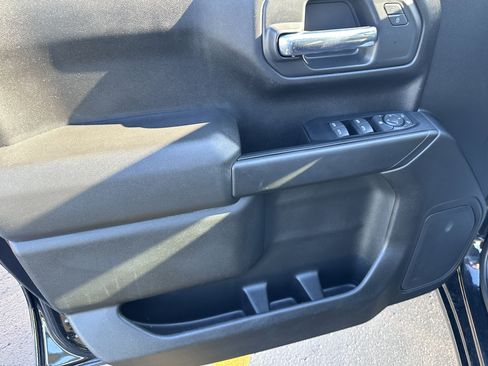 Used 2023 GMC Sierra 1500 Pro w/ Graphite Edition image 12