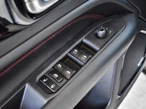 New 2026 Jeep Compass Trailhawk w/ Sun, Sound & Navigation Group image 15