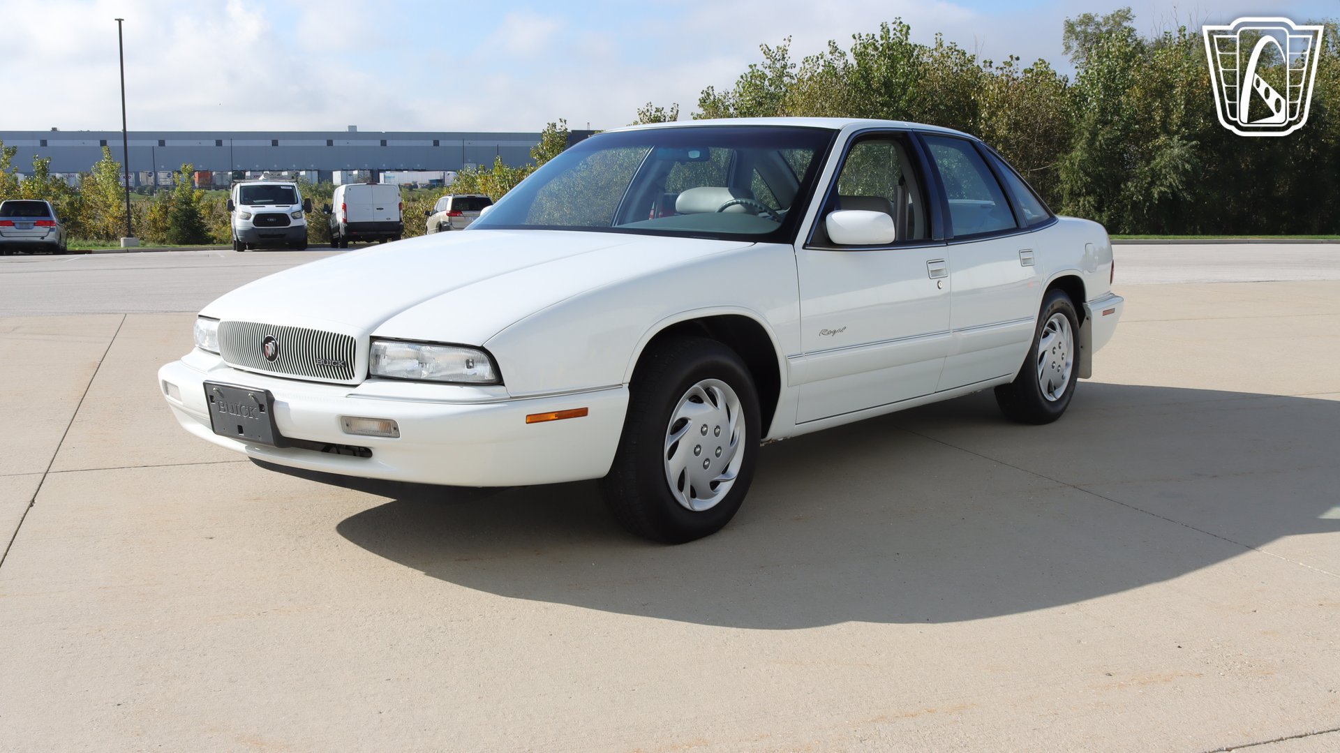 Used 1995 Buick Regal Custom FWD image 5