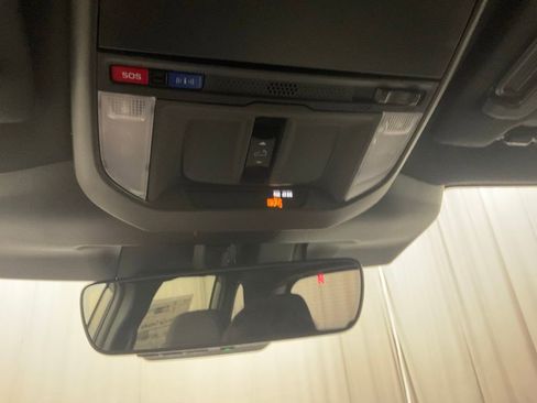 New 2026 Subaru Forester Premium AWD/4WD image 18