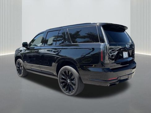 Used 2026 Cadillac Escalade Platinum Sport w/ LPO, ONYX Package image 6