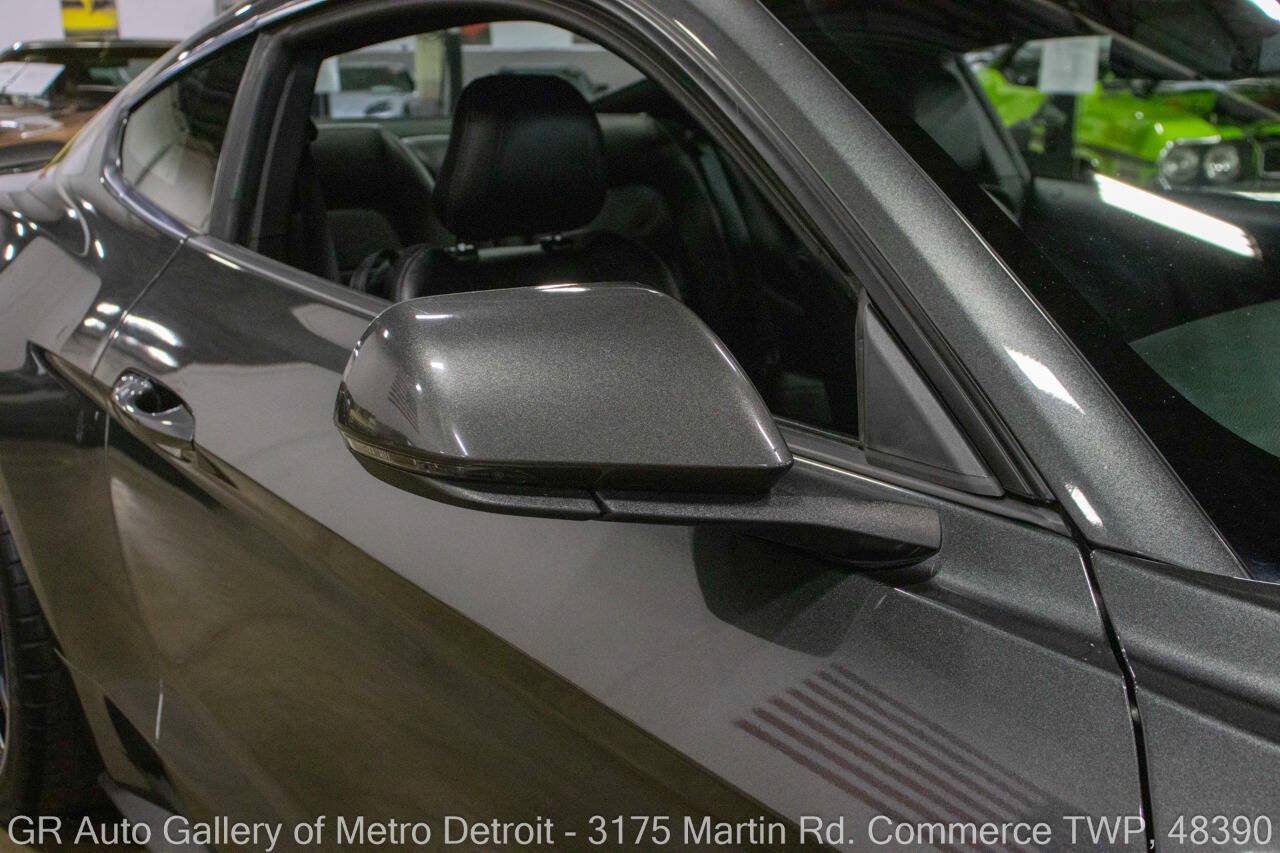 Used 2017 Ford Mustang GT Premium RWD image 40