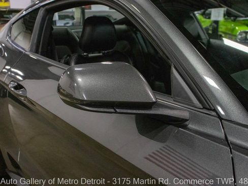 Used 2017 Ford Mustang GT Premium RWD image 40